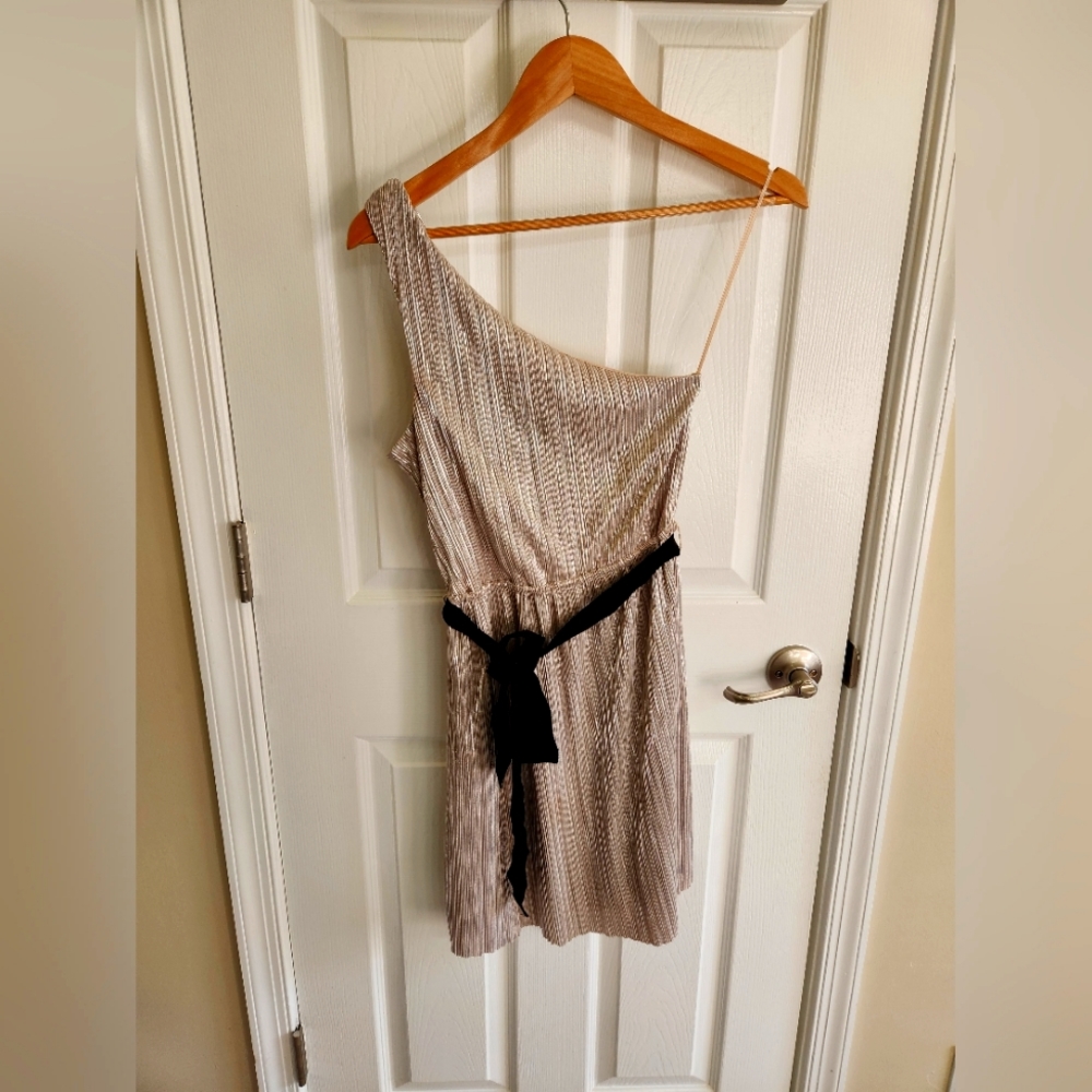 Beautiful one shoulder dress